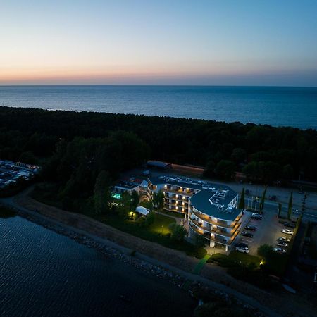 Hotel Meridian Chalupy Luaran gambar