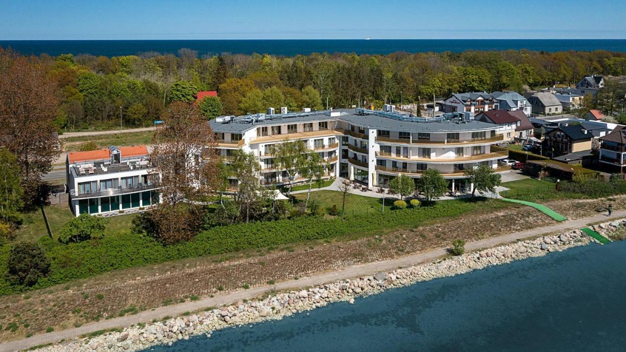 Hotel Meridian Chalupy Luaran gambar