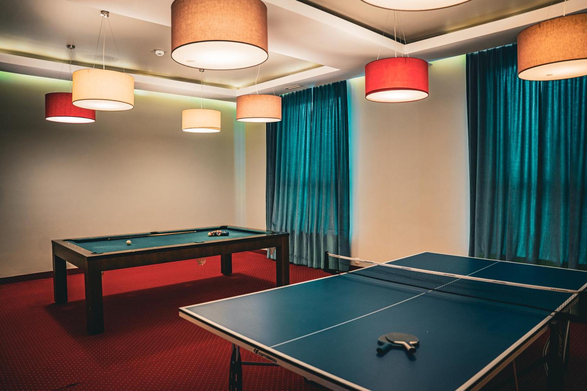 Hotel Meridian Chalupy Luaran gambar
