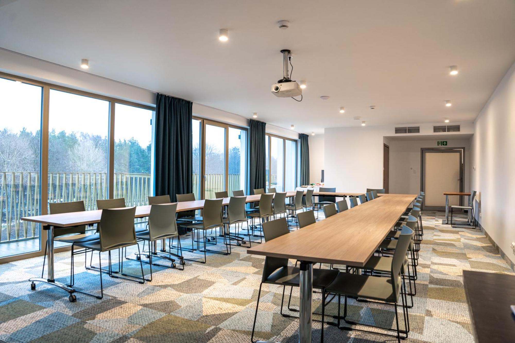 Hotel Meridian Chalupy Luaran gambar